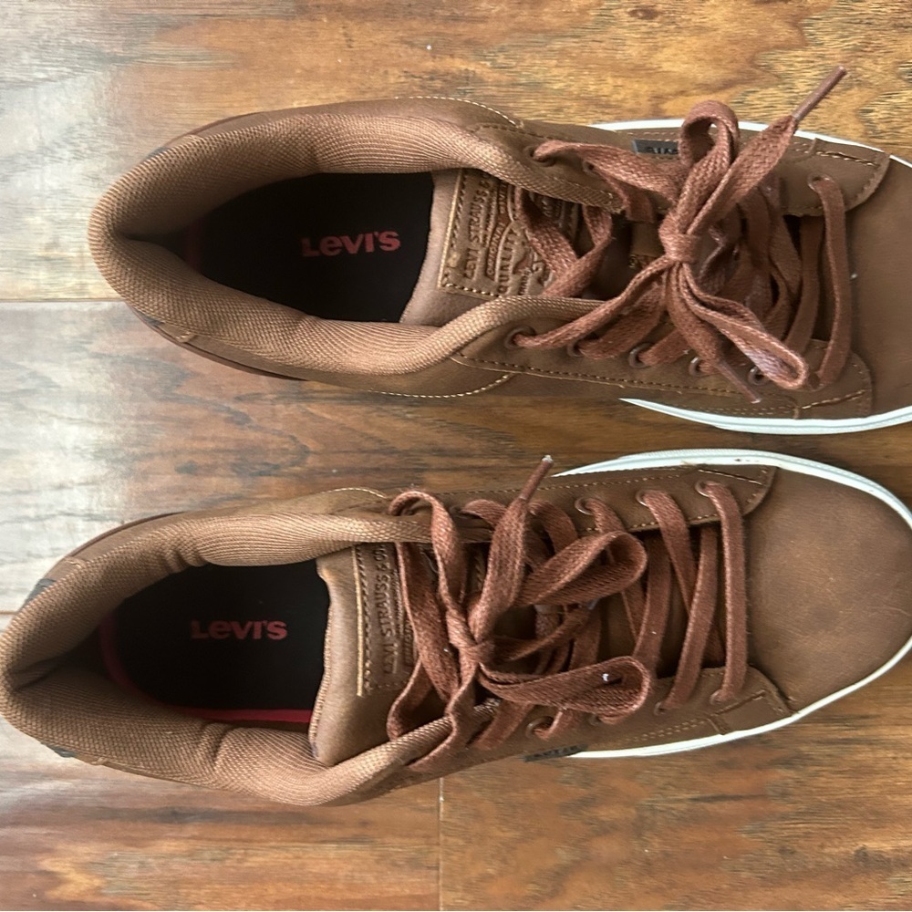 Brown Tan Sneakers in synthetic leather upper
High Tops Casual - Picture 7 of 7